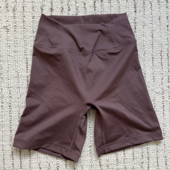Oner Active Timeless High Waisted Shorts - Picture 2 of 3